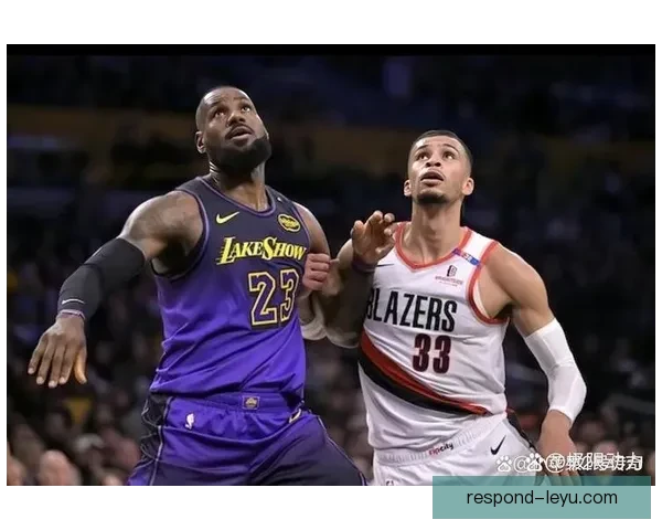 詹姆斯领衔湖人强势反弹西部格局再起波澜季后赛形势愈发胶着升温持续