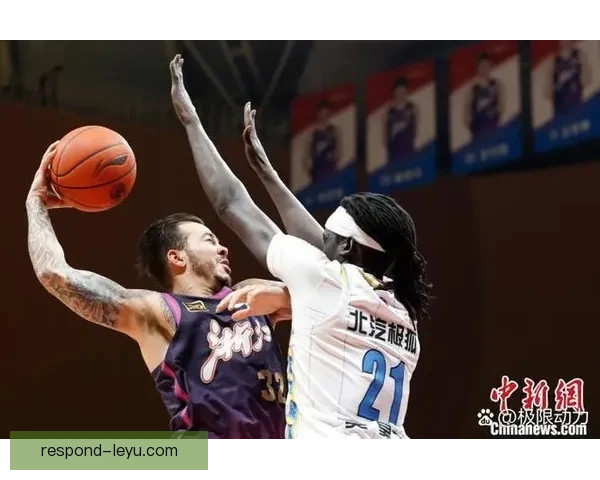 豪门对决再掀高潮新赛季争冠格局生变多队崛起引发关注球迷热议持续