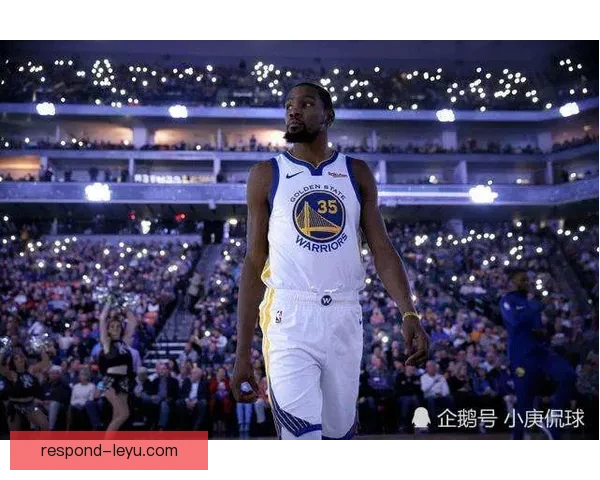 NBA最新动向：超级巨星伤情更新及季后赛预测分析